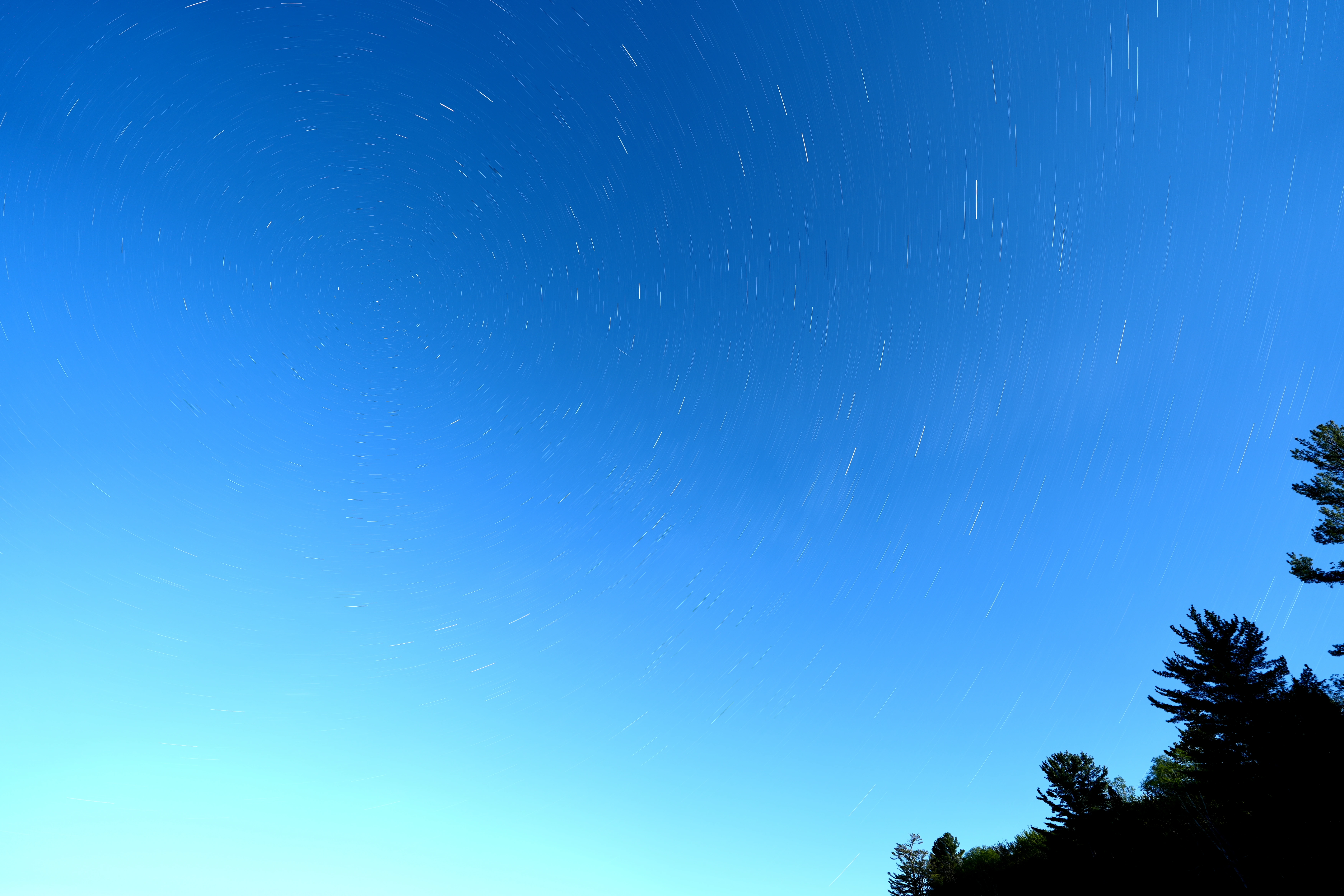 ISO 50 16mm ƒ2.8 1/900s